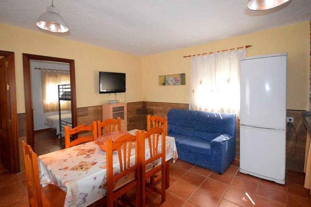Casas Paqui Y Pablo Con Piscina Compartida En Conil Villa โกนิล เด ลาฟรอนเตรา ภายนอก รูปภาพ